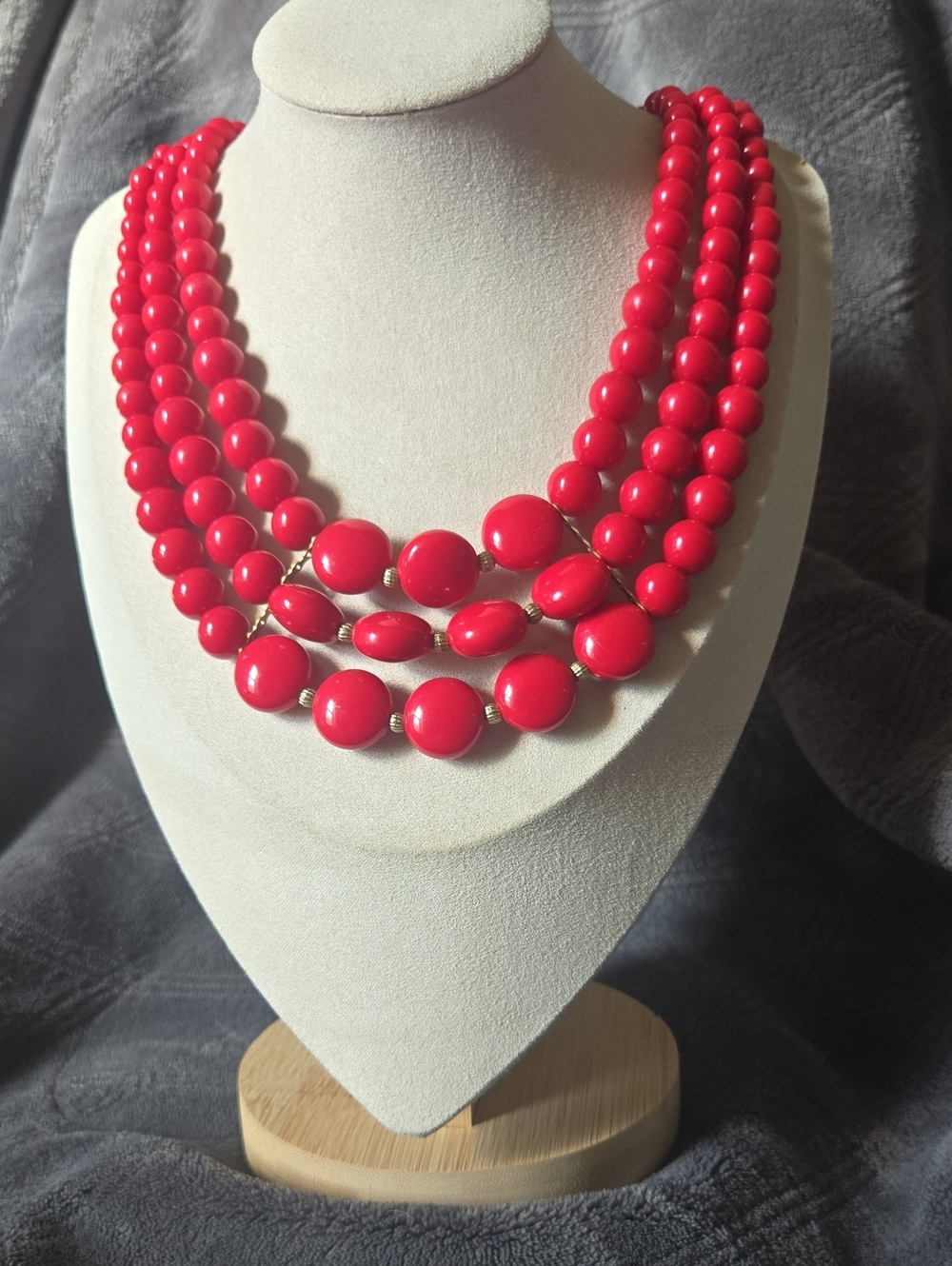 Vintage Y2k Red Multi-Strand Bead Necklace Business Casual